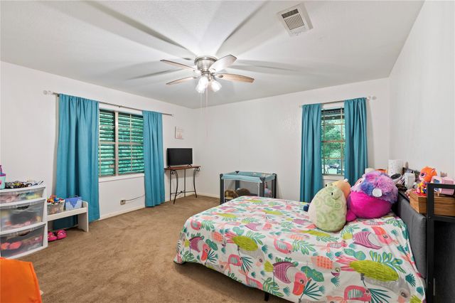 725 Thompson Road, Alvin, TX 77511