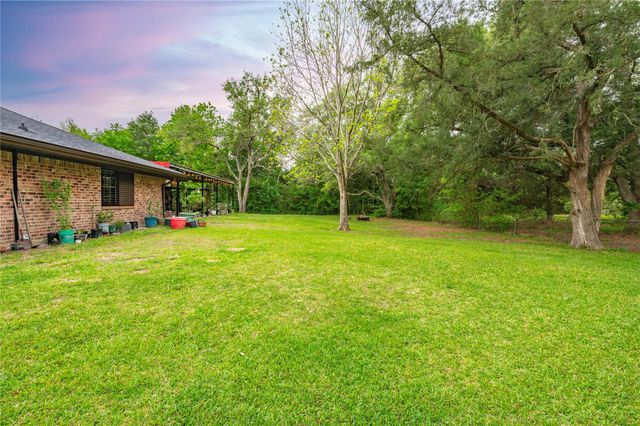 725 Thompson Road, Alvin, TX 77511