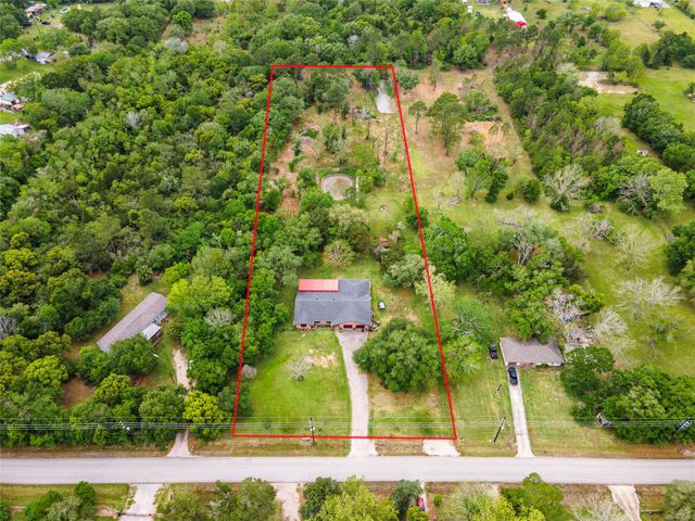 725 Thompson Road, Alvin, TX 77511