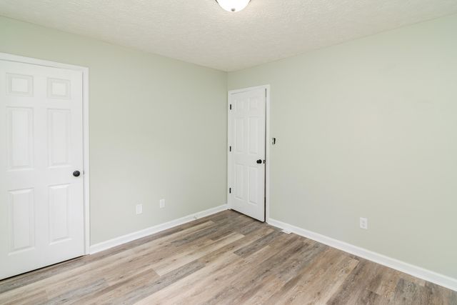 668 Kingsbury Road, Lexington, KY 40509