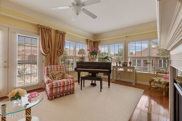 710 Tessin Way, Louisville, KY 40223