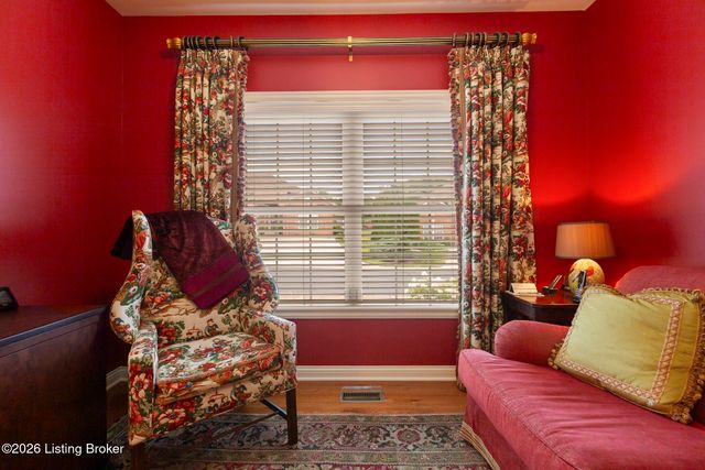 710 Tessin Way, Louisville, KY 40223
