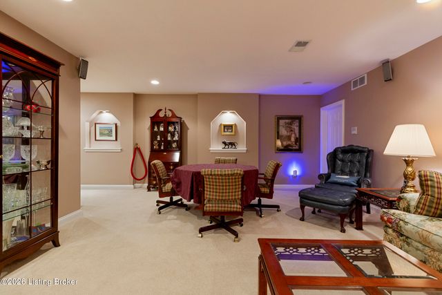 710 Tessin Way, Louisville, KY 40223