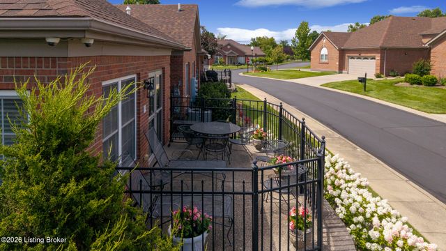710 Tessin Way, Louisville, KY 40223