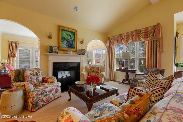 710 Tessin Way, Louisville, KY 40223