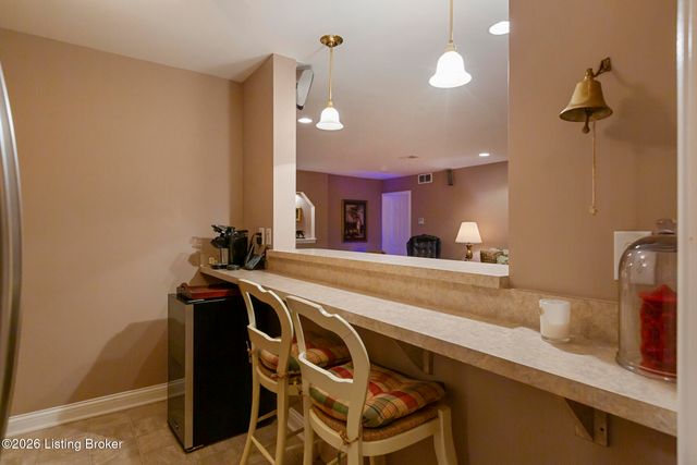 710 Tessin Way, Louisville, KY 40223