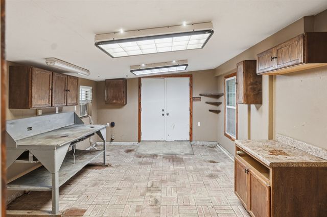 1218 Diana Drive, Arlington, TX 76011