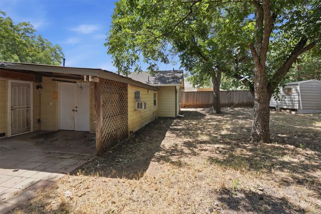 1218 Diana Drive, Arlington, TX 76011