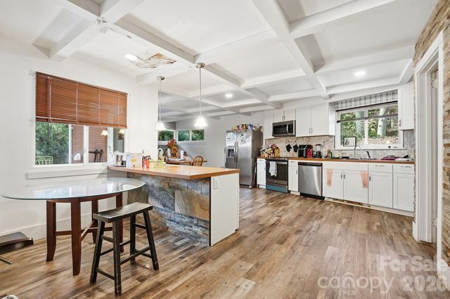 160 Glendale Avenue SE, Concord, NC 28025