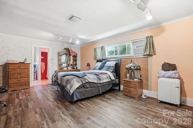 160 Glendale Avenue SE, Concord, NC 28025