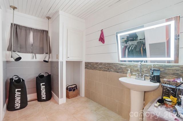 160 Glendale Avenue SE, Concord, NC 28025