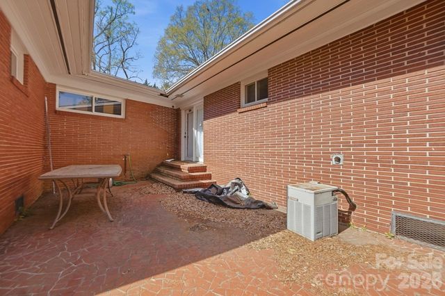 160 Glendale Avenue SE, Concord, NC 28025