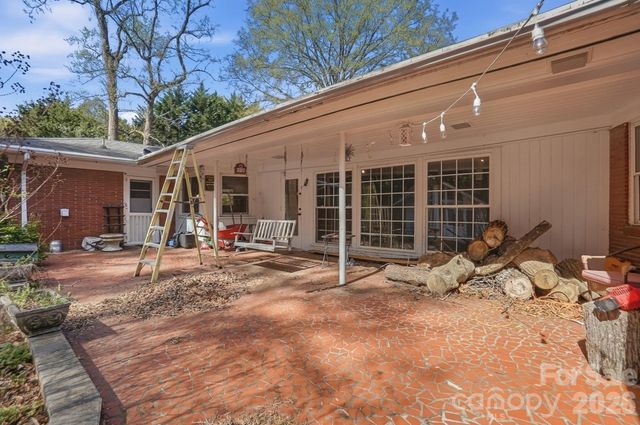 160 Glendale Avenue SE, Concord, NC 28025