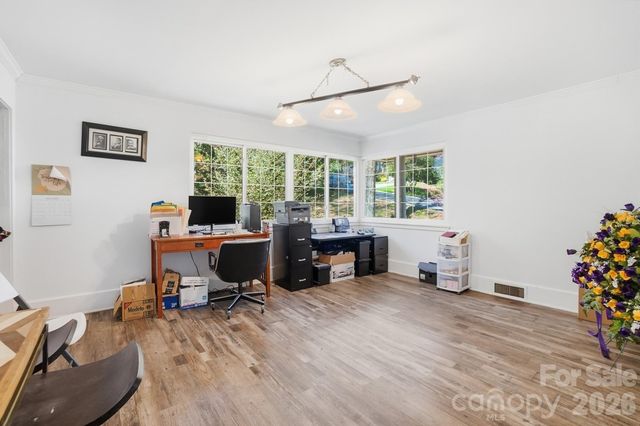 160 Glendale Avenue SE, Concord, NC 28025