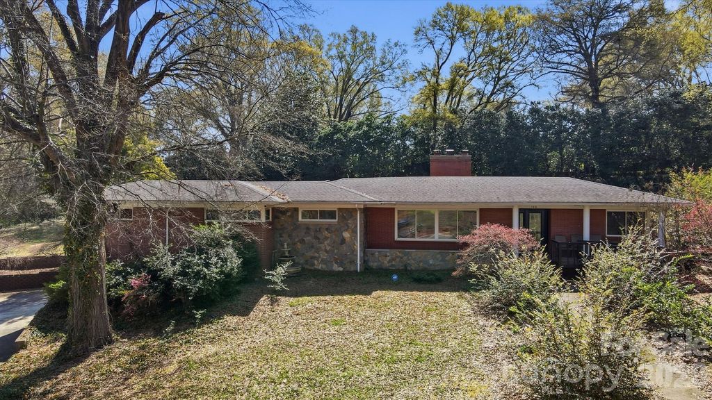 160 Glendale Avenue SE, Concord, NC 28025