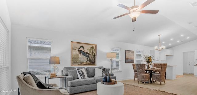 1005 Bayou Street, Panama City, FL 32404