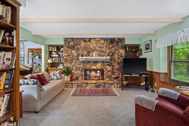 3145 S Manor COURT, New Berlin, WI 53151