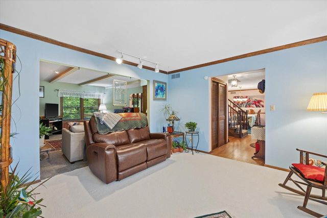 3145 S Manor COURT, New Berlin, WI 53151