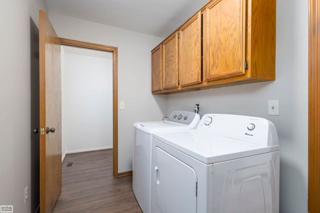 49309 Chesterfield Court, Utica, MI 48315