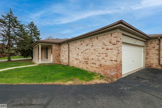49309 Chesterfield Court, Utica, MI 48315