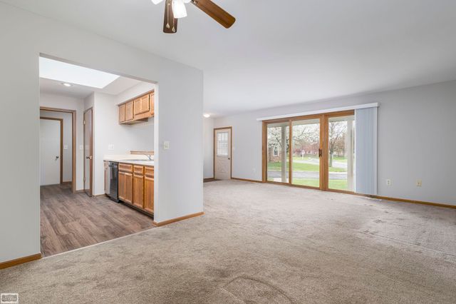 49309 Chesterfield Court, Utica, MI 48315