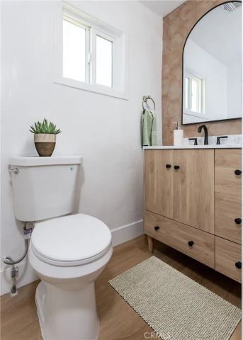 809 Caylor, Bakersfield, CA 93304