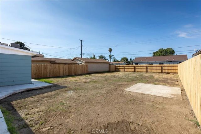 809 Caylor, Bakersfield, CA 93304