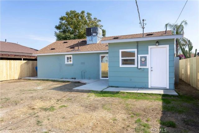 809 Caylor, Bakersfield, CA 93304