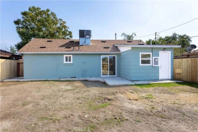 809 Caylor, Bakersfield, CA 93304
