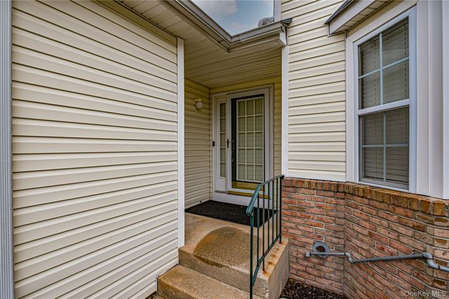 2807 Eve Ann Drive, Port Jefferson Station, NY 11776