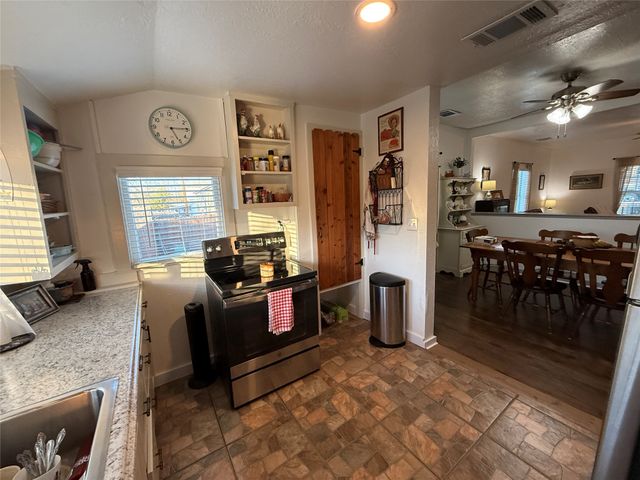 407 S Reagan, Hamilton, TX 76531