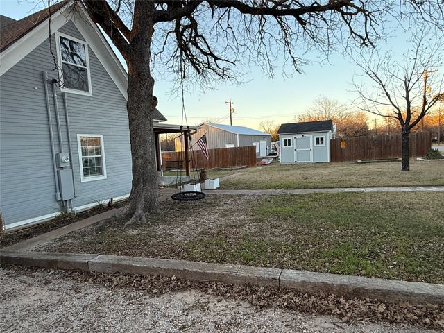 407 S Reagan, Hamilton, TX 76531