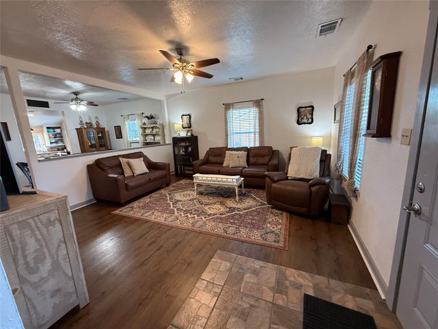 407 S Reagan, Hamilton, TX 76531