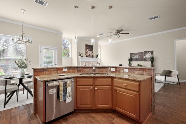 5000 Mission Oaks BLVD 57, Austin, TX 78735