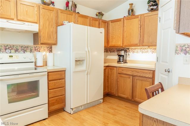 6433 Oberlin Road, Amherst, OH 44001