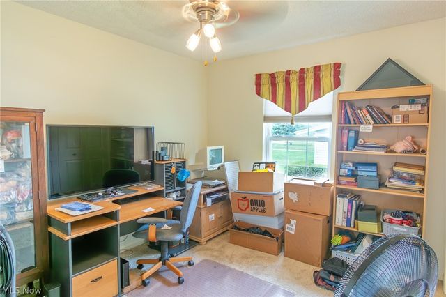 6433 Oberlin Road, Amherst, OH 44001