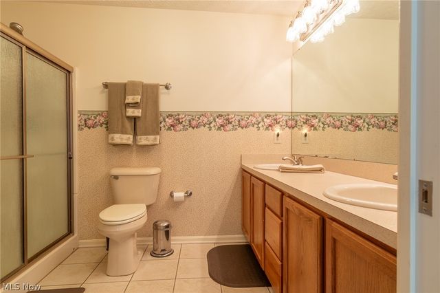 6433 Oberlin Road, Amherst, OH 44001