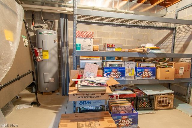 6433 Oberlin Road, Amherst, OH 44001
