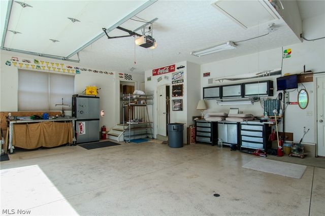 6433 Oberlin Road, Amherst, OH 44001