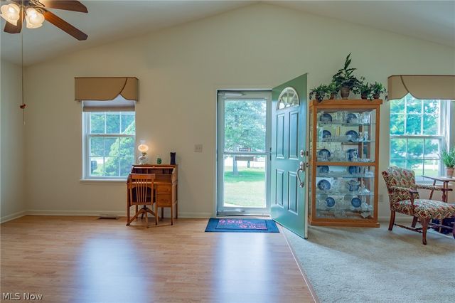 6433 Oberlin Road, Amherst, OH 44001