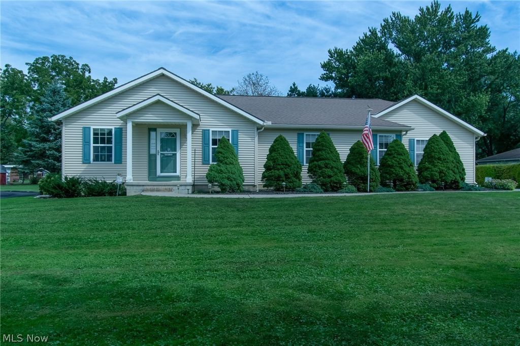 6433 Oberlin Road, Amherst, OH 44001