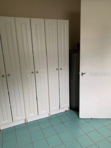 1940 64TH AVENUE N, St Petersburg, FL 33702