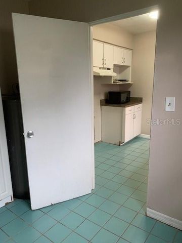 1940 64TH AVENUE N, St Petersburg, FL 33702