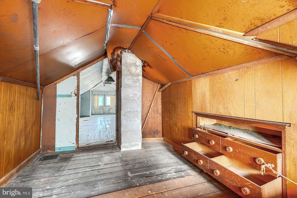 Image 20 of property listing at 3140 E JOPPA RD, Baltimore, MD 21234