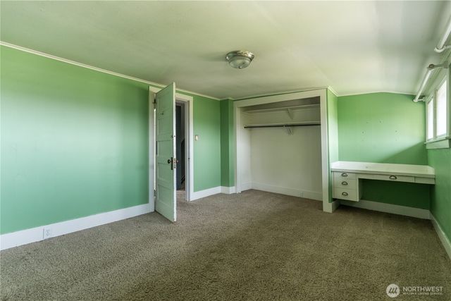 400 Cedar Avenue S, Renton, WA 98057