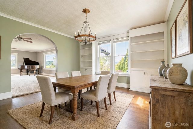 400 Cedar Avenue S, Renton, WA 98057