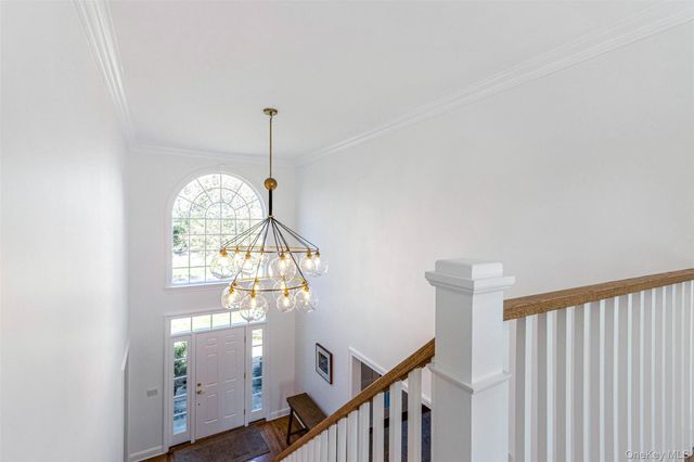 350 Laurel Way, Laurel, NY 11948