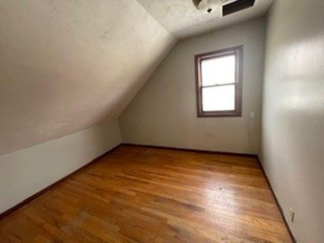902 W 24TH Avenue, Bellevue, NE 68005