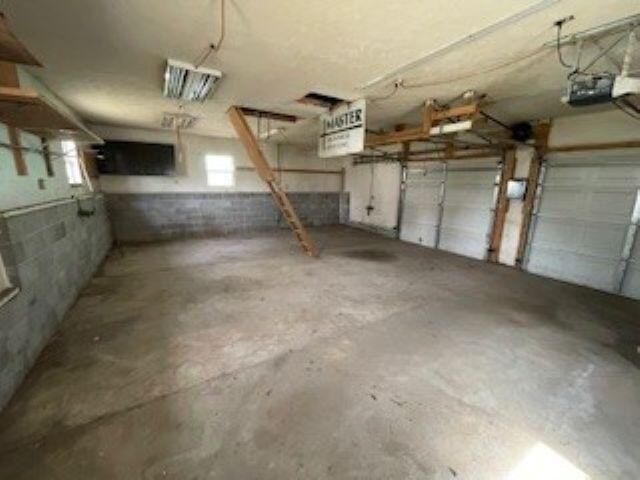 902 W 24TH Avenue, Bellevue, NE 68005