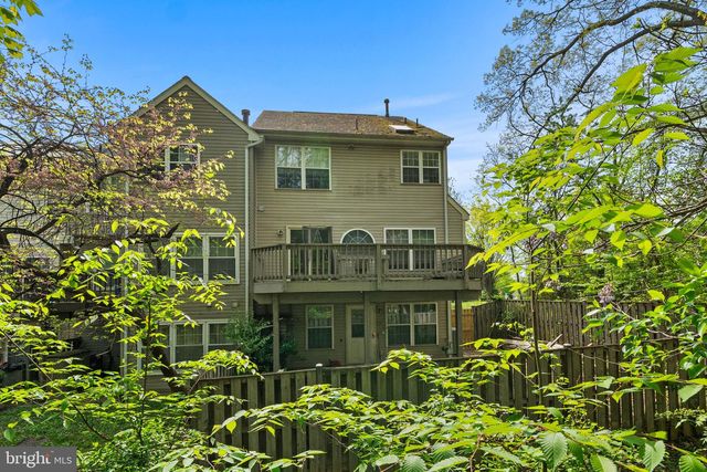7761 HERITAGE FARM DR, Montgomery Village, MD 20886